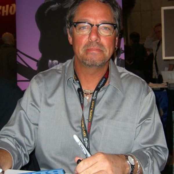 Тим Сейл, художник на комикси от Batman: The Long Halloween на DC, почина на 66-годишна възраст